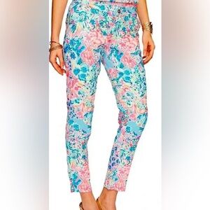Lilly Pulitzer Floral Print straight leg Women's Pants size 2